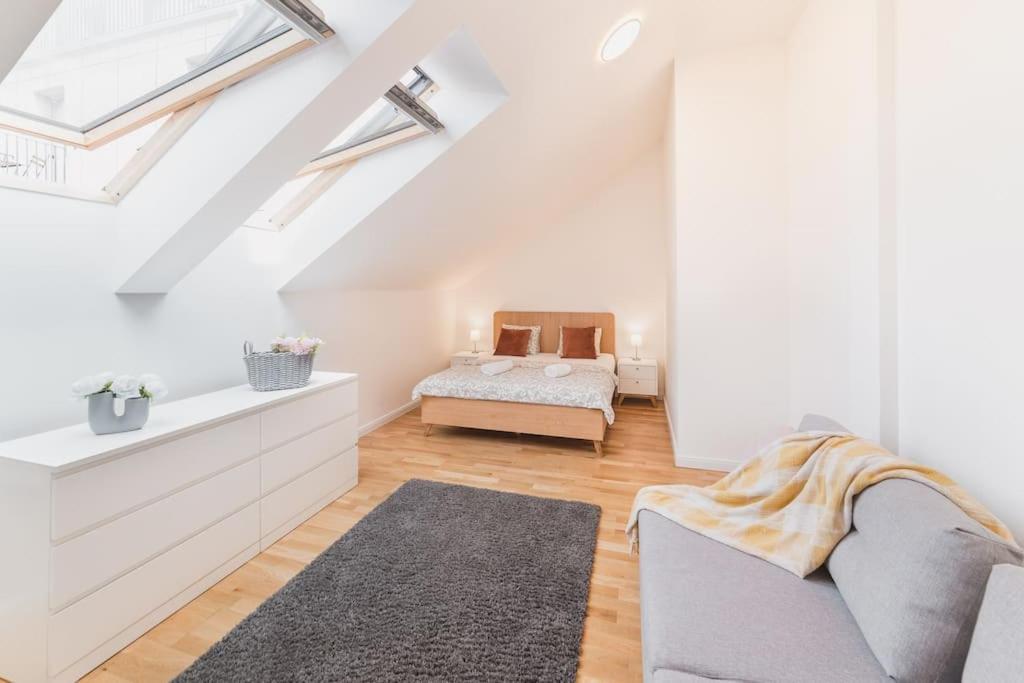 Imperial Loft Apartment プラハ エクステリア 写真